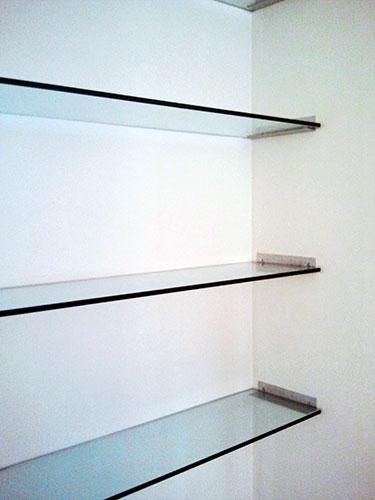 White room